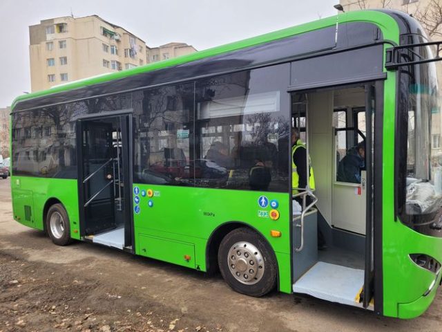 Autobuzele electrice intră în probe. Bârlădenii pot circula gratis în toată această perioadă