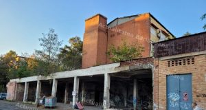 Drumul de la centrala termică aflată în paragină, până la Centrul de zi modern de astăzi