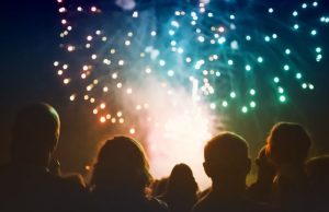 Măsură pentru siguranța publică și protecția necuvântătoarelor: petardele și artificiile, interzise!