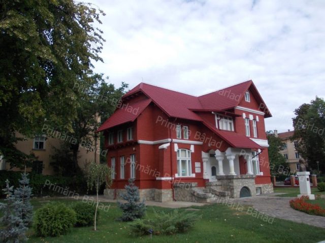 Invitație culturală la Centrul ”Eminescu” Bârlad. ”Gânduri despre Cristian Simionescu”