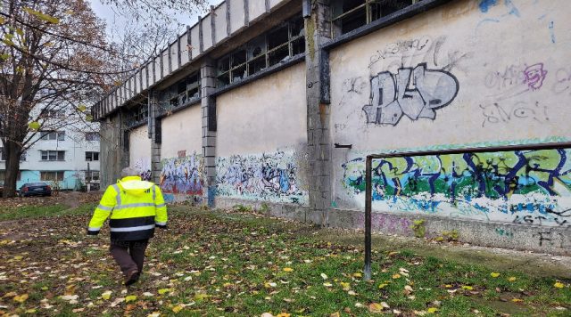A fost semnată autorizația de construire pentru reabilitarea, modernizarea și extinderea vechii săli de sport a Bârladului