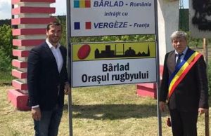 Primarul Boroș: ”𝗥𝘂𝗴𝗯𝘆-𝘂𝗹 𝗯𝗮̂𝗿𝗹𝗮̆𝗱𝗲𝗮𝗻 𝗻𝘂 𝘀𝗲 𝗱𝗲𝘀𝗳𝗶𝗶𝗻𝘁̦𝗲𝗮𝘇𝗮̆. 𝗠𝗮𝗶 𝗺𝘂𝗹𝘁: 𝗶̂𝗻𝗳𝗶𝗶𝗻𝘁̦𝗮̆𝗺 𝘀̦𝗶 𝗲𝗰𝗵𝗶𝗽𝗮 𝗱𝗲 𝗳𝗼𝘁𝗯𝗮𝗹 𝗮 𝗼𝗿𝗮𝘀̦𝘂𝗹𝘂𝗶!”