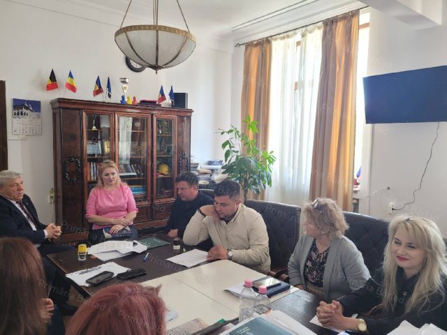Contract semnat pentru etapa a doua de modernizare a Grădinii Publice ”Mihail Sturdza” Bârlad