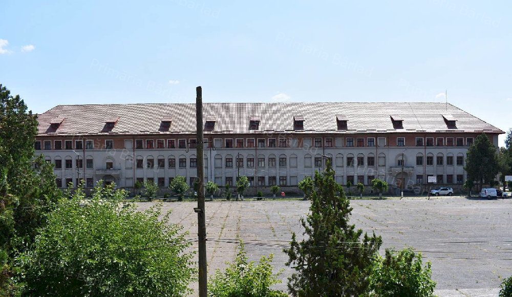 Un nou contract pentru reabilitarea Liceului „Mihai Eminescu” din Bârlad. Urmează lucrările la Corpul C
